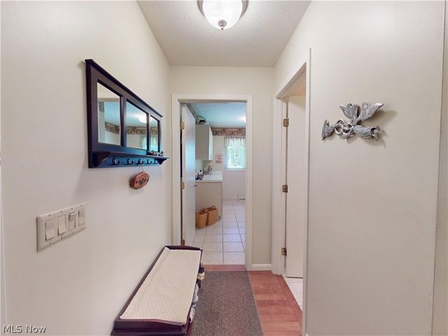 857 Hardwood Court, Mayfield Village, OH 44040