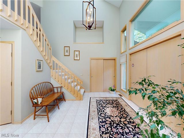 857 Hardwood Court, Mayfield Village, OH 44040