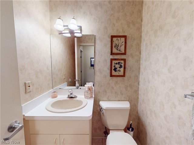 857 Hardwood Court, Mayfield Village, OH 44040