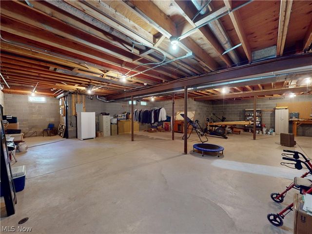 857 Hardwood Court, Mayfield Village, OH 44040