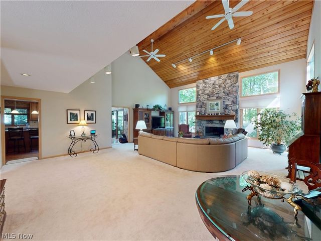 857 Hardwood Court, Mayfield Village, OH 44040