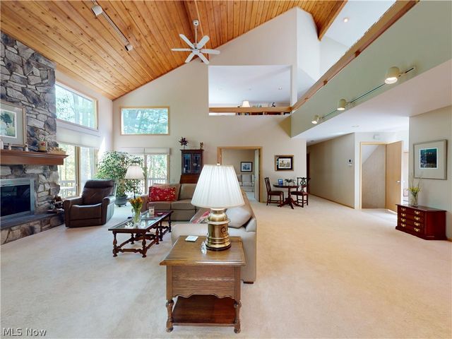 857 Hardwood Court, Mayfield Village, OH 44040