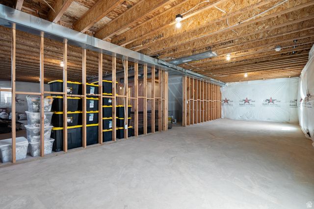 372 W WESTWOOD WAY, Santaquin, UT 84655