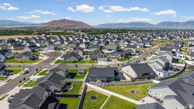 372 W WESTWOOD WAY, Santaquin, UT 84655