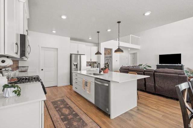 372 W WESTWOOD WAY, Santaquin, UT 84655