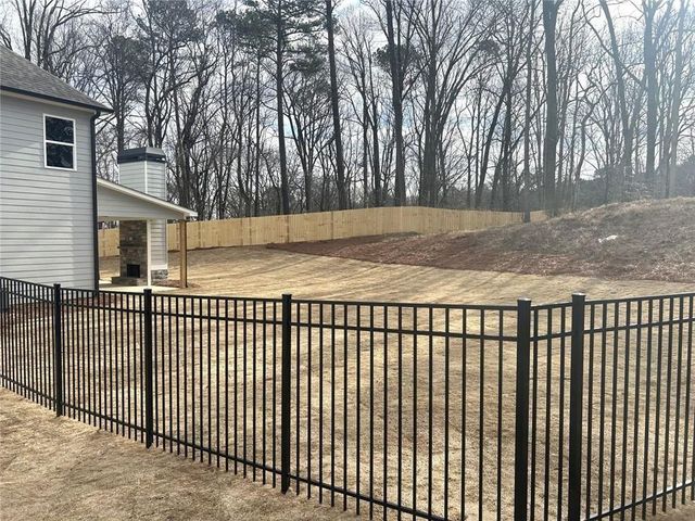 102 Barnwood Pointe, Dallas, GA 30132