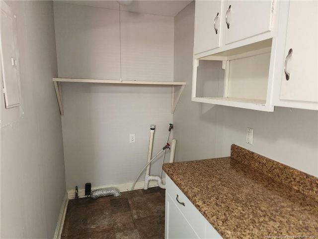 469 McBain Drive, Fayetteville, NC 28303