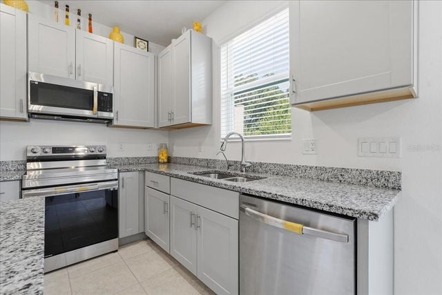 34179 CINDER WAY, Wesley Chapel, FL 33545