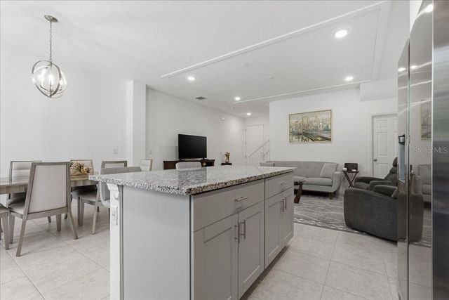 34179 CINDER WAY, Wesley Chapel, FL 33545
