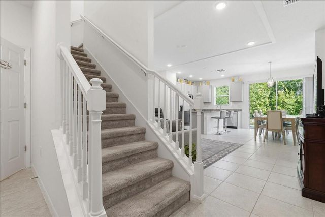 34179 CINDER WAY, Wesley Chapel, FL 33545
