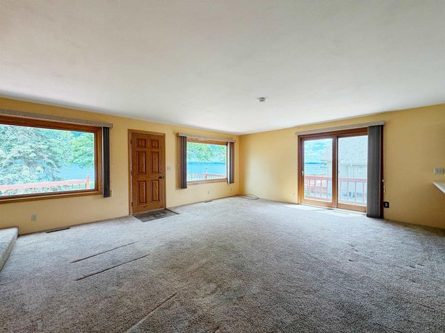 N8183 LAKESHORE DRIVE, Fond Du Lac, WI 54937