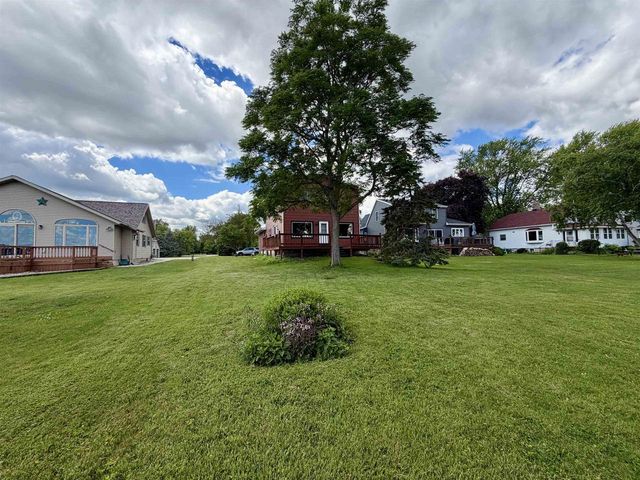 N8183 LAKESHORE DRIVE, Fond Du Lac, WI 54937