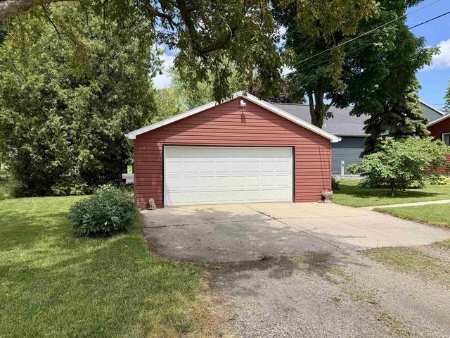 N8183 LAKESHORE DRIVE, Fond Du Lac, WI 54937