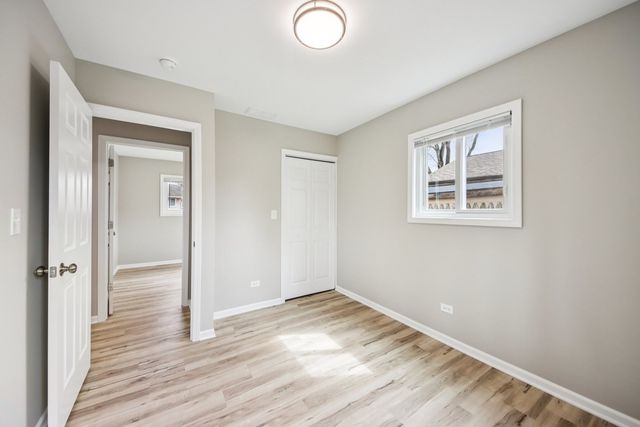 65 Della Street, Crystal Lake, IL 60014