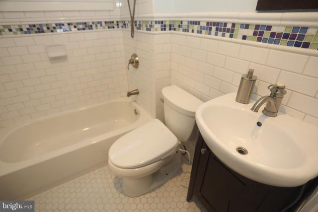 3 HIGH ST, Brookeville, MD 20833