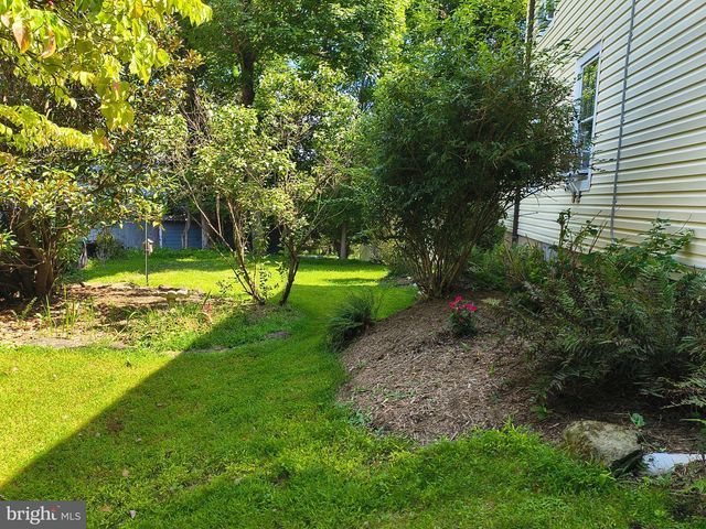 3 HIGH ST, Brookeville, MD 20833