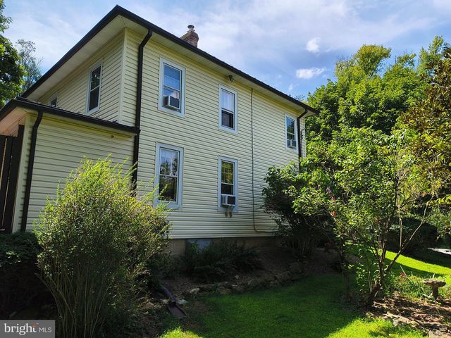 3 HIGH ST, Brookeville, MD 20833