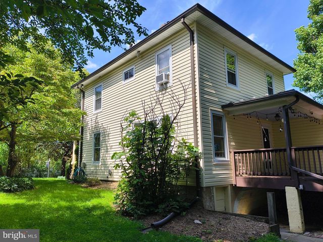 3 HIGH ST, Brookeville, MD 20833