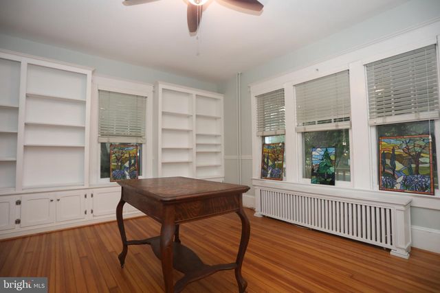 3 HIGH ST, Brookeville, MD 20833