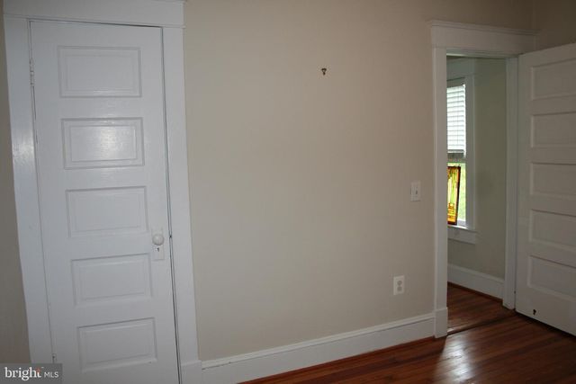 3 HIGH ST, Brookeville, MD 20833