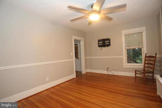 3 HIGH ST, Brookeville, MD 20833