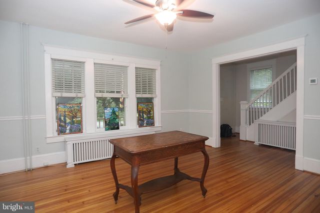 3 HIGH ST, Brookeville, MD 20833