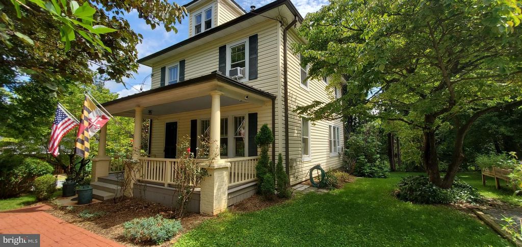 3 HIGH ST, Brookeville, MD 20833