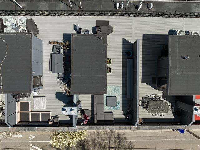 68 Seaverns Ave A, Boston, MA 02130