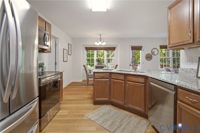 6325 Walnut Tree Dr, Powhatan, VA 23139