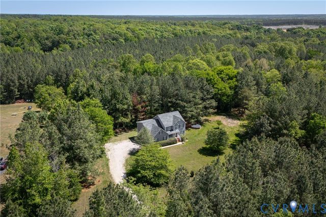 6325 Walnut Tree Dr, Powhatan, VA 23139
