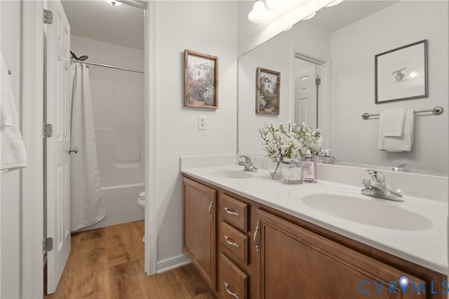 6325 Walnut Tree Dr, Powhatan, VA 23139