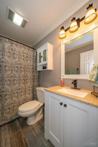 3059 Countryside Lane, Springboro, OH 45342