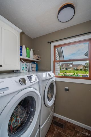 3059 Countryside Lane, Springboro, OH 45342