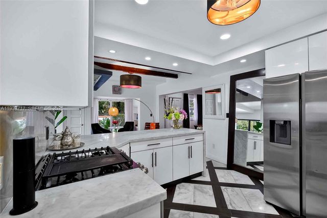 800 NE 97th St 0, Miami Shores, FL 33138