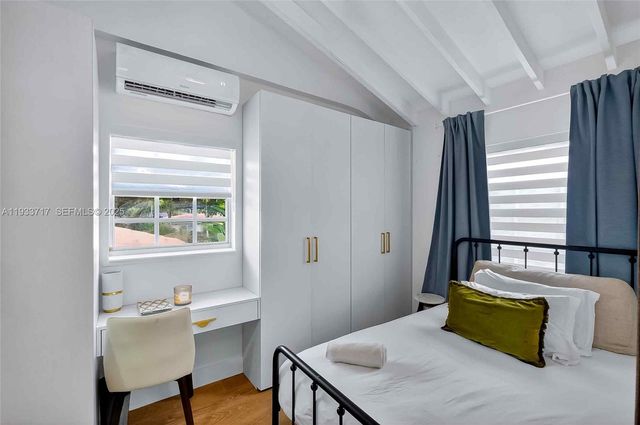 800 NE 97th St 0, Miami Shores, FL 33138