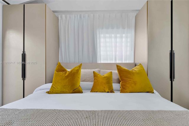 800 NE 97th St 0, Miami Shores, FL 33138