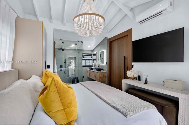 800 NE 97th St 0, Miami Shores, FL 33138