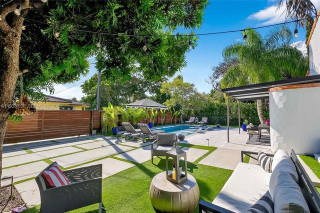 800 NE 97th St 0, Miami Shores, FL 33138