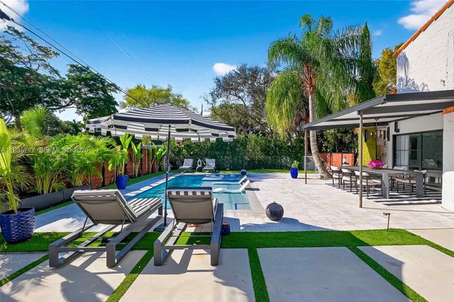 800 NE 97th St 0, Miami Shores, FL 33138