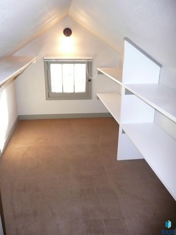 1025 S Wayland Ave Avenue, Sioux Falls, SD 57103