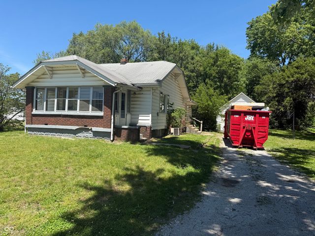 2004 E Wheeler Avenue, Terre Haute, IN 47802