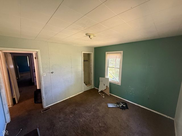 2004 E Wheeler Avenue, Terre Haute, IN 47802