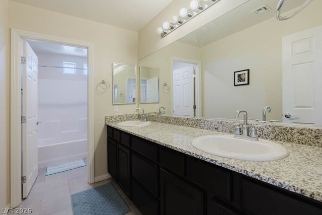 5392 Jade Crystal Avenue, Las Vegas, NV 89146