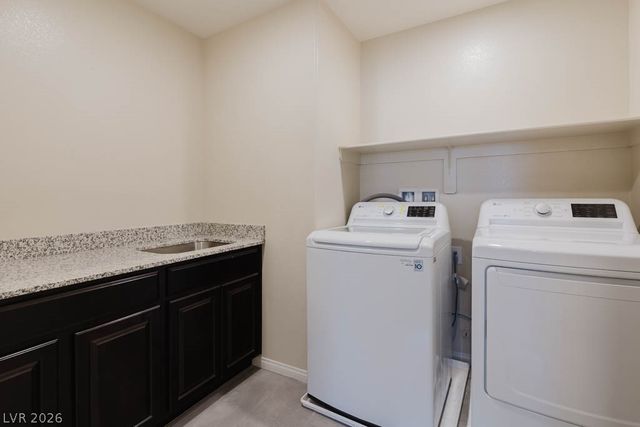 5392 Jade Crystal Avenue, Las Vegas, NV 89146