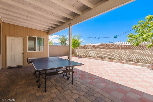 5392 Jade Crystal Avenue, Las Vegas, NV 89146