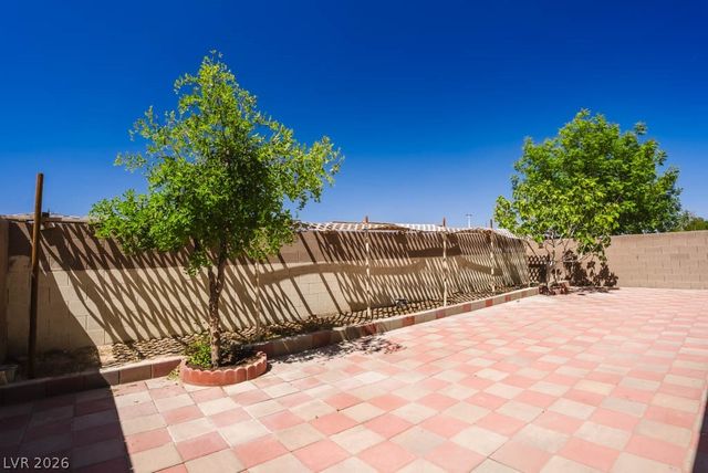 5392 Jade Crystal Avenue, Las Vegas, NV 89146
