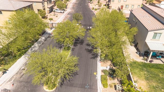 5392 Jade Crystal Avenue, Las Vegas, NV 89146