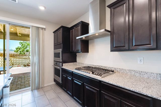 5392 Jade Crystal Avenue, Las Vegas, NV 89146
