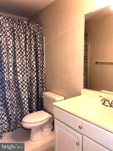 14028 MADRIGAL DR, Woodbridge, VA 22193