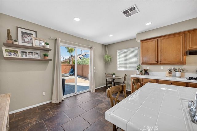 33884 Pegase Court, Temecula, CA 92592